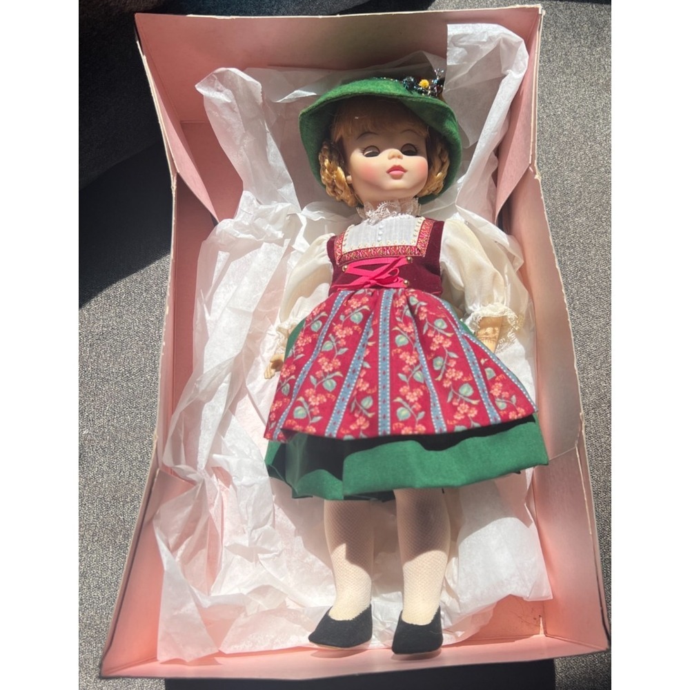 Madame Alexander Heidi Doll Girls 8 Inch Green Red Swiss Dirndl Outfit 1580